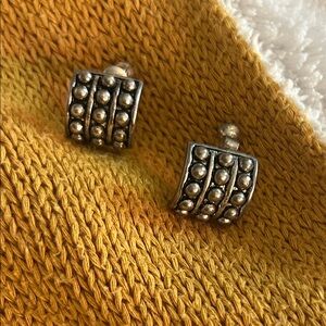 Vintage Napier Signed Screw Back/Clip On Earrings